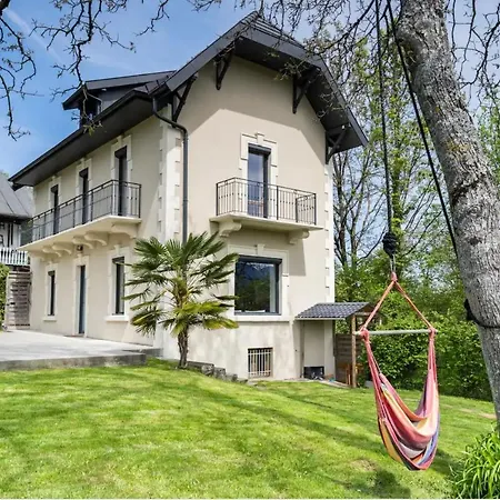 Cote Des Vignes I Annecy 15' X Geneve 30' Holiday home Charvonnex